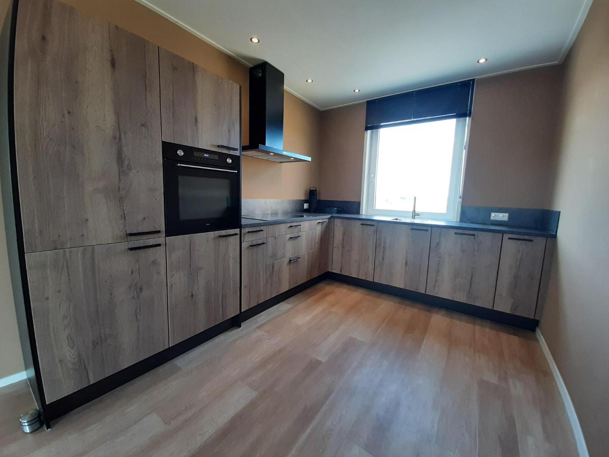Holiday home Spacious In With Garden Leons