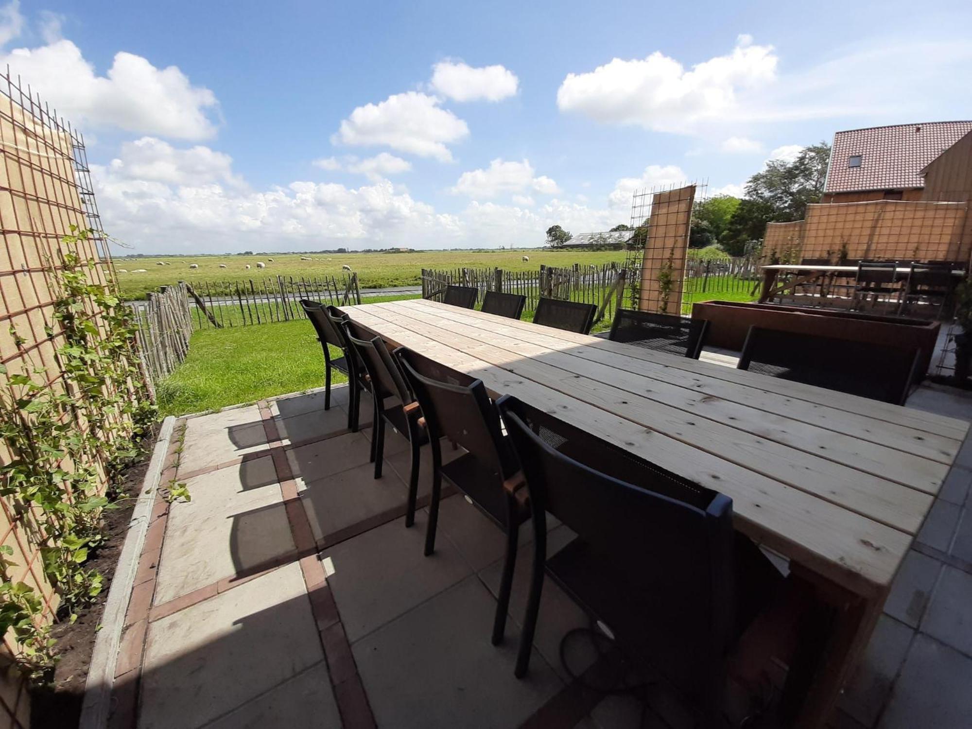Holiday home Spacious In With Garden *