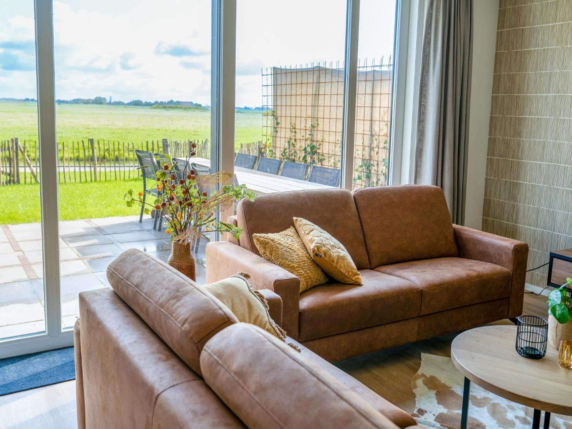 Holiday home Spacious In With Garden