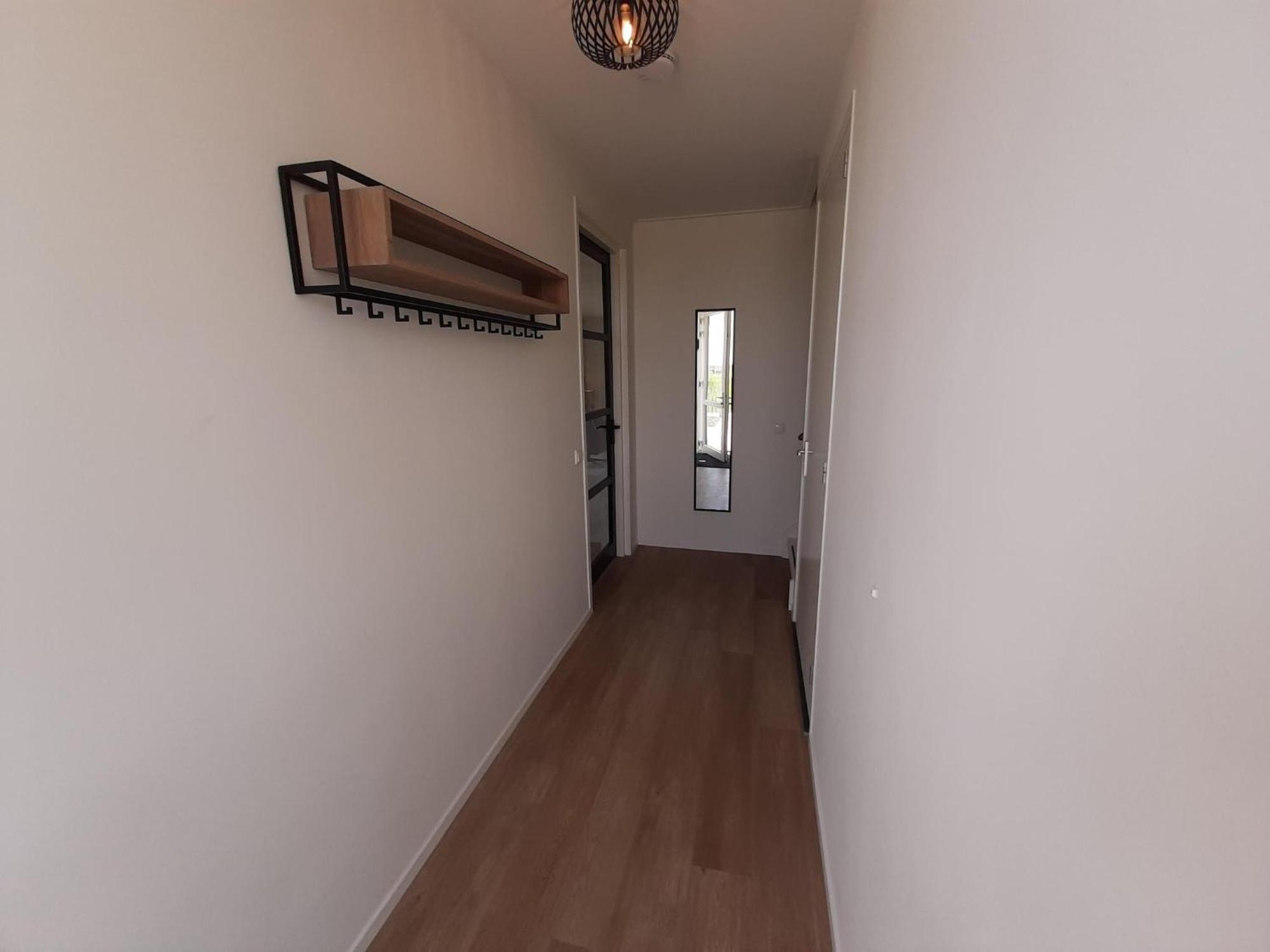 Spacious In With Garden * Leons